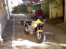 VAND YAMAHA TDM 850 4TX 1997 accesorizata foto