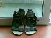 Sandale stil roman super tari.Vara 2012. foto