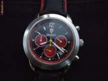 Ceas Ferrari Chronograph Girard Perregaux foto
