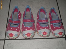 pantofiori/balerini fetite PEPPA PIG UK deosebiti marimile 24/25(si pt gemene) foto