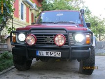 Nissan Patrol Y60 4. 2 D foto