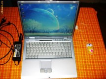 LAPTOP FUJITSU SIEMENS LIFEBOOK C1110D  HDD 80 G 1GRAM foto