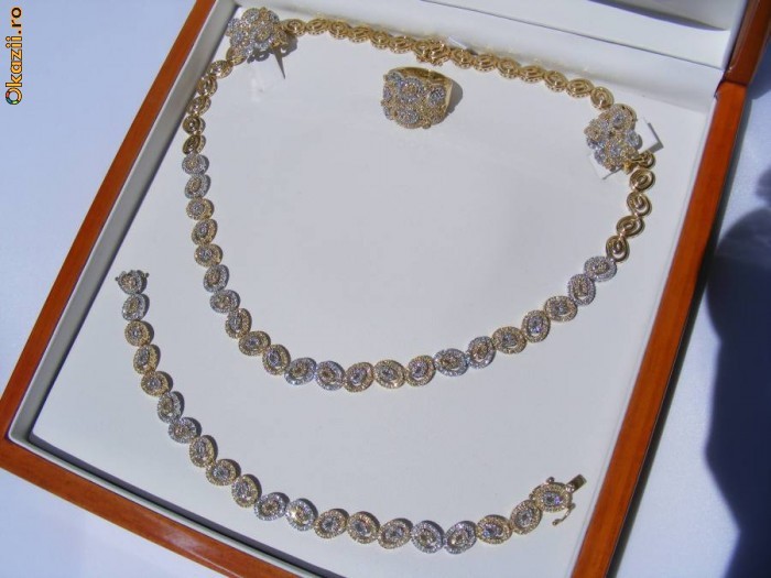 Set REGAL ULTRAELEGANT format din colier-bratara-cercei-inel aur 14K, 61g, montura 9-10ct DIAMANTE foto mare