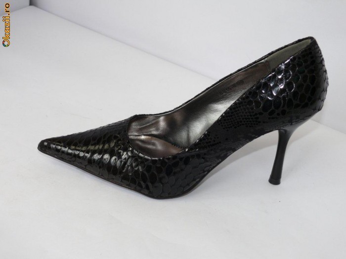 Pantofi negri ,de gala,toc inalt - (CHIARA 8815-8 black ) 40% REDUCERE foto mare