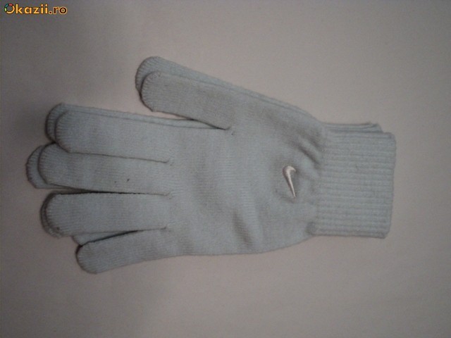 MANUSI NIKE BASIC -MANUSI ORIGINALE! foto mare