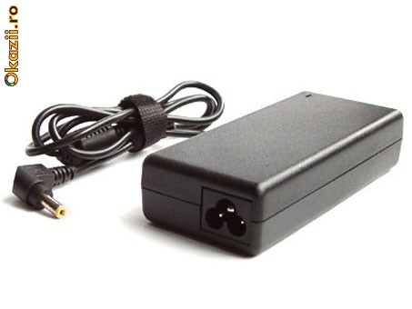 ALIMENTATOR/INCARCATOR TOSHIBA ACER  ASUS 19V/ 4.74A foto mare