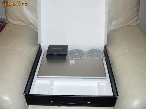 Macbook Pro 17, 4Gb ram, 250Gb hdd, la cutie cu toate accesoriile foto mare