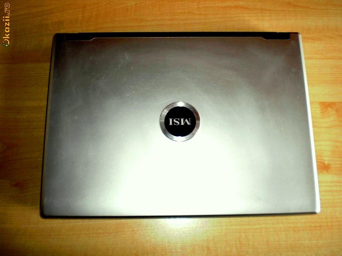LAPTOP MSI M670 OKAZIE URGENT 750 lei foto mare