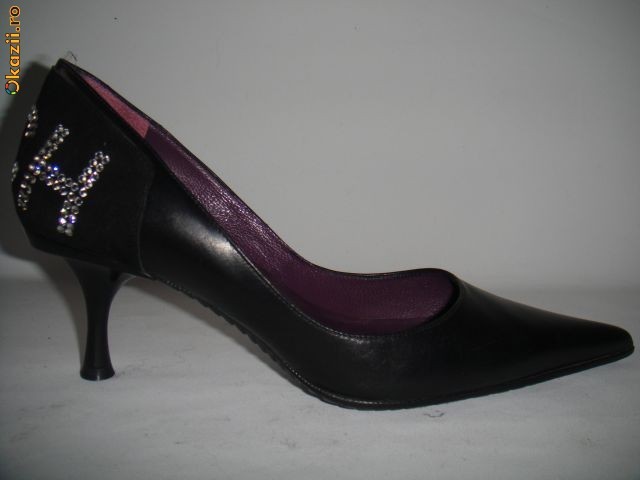 PANTOFI  JOHN  RICHMOND BLACK second hand ca si noi(ORIGINALI IN CUTIE) foto mare