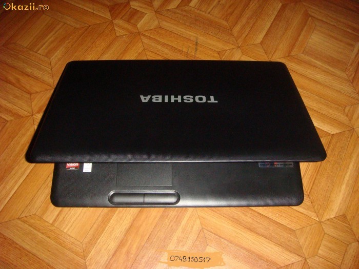 LAPTOP  TOSHIBA foto mare