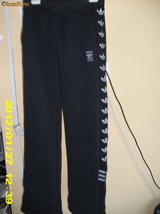 Pantaloni sport foto mare