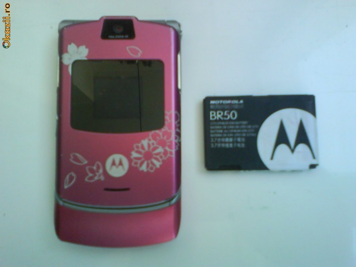 MOTOROLA V3i PINK foto mare