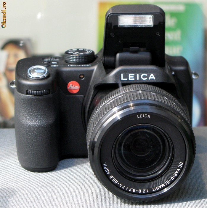 Vand camera foto digitala Leica V-LUX 1 foto mare