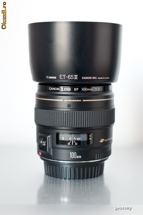 Vand schimb canon EF 100mm F2 USM + Parasolar Et-65III + Toc + Filtru UV + garantie foto mare