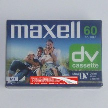 VAND CASETE VIDEO miniDV, 8mm, VHS-C 16mm si VHS foto