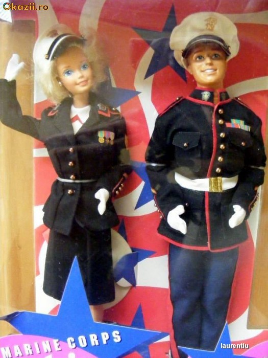 Marine Corps Barbie si Ken Deluxe Set 1992 - set deosebit! foto mare